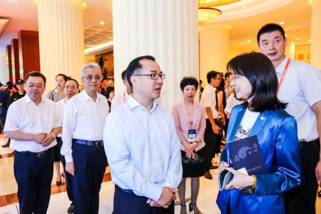 国家互联网信息办公室副主任刘烈宏等领导一行莅临领航国际展台